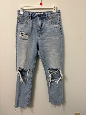 Light Wash Distressed Boyfriend Jeans for Women